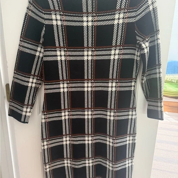 Ann Taylor Black and White Checkered Long Sleeve Dress - Picture 3 of 4